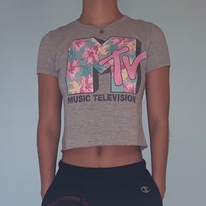 MTV crop top